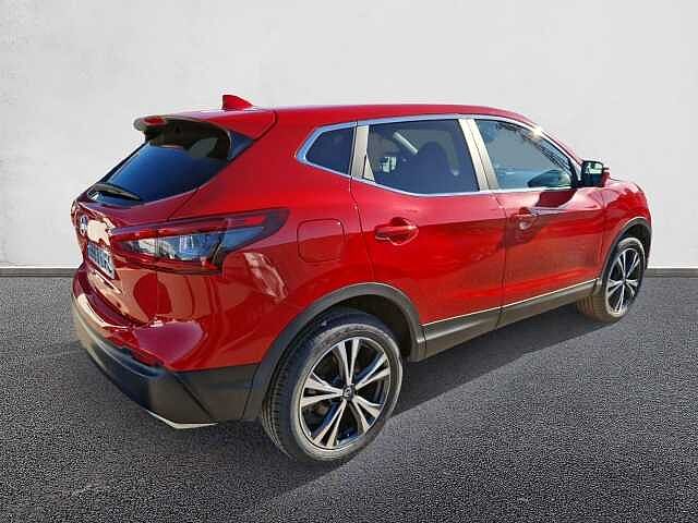 Nissan Qashqai 1.3 DIG-T N-CONNECTA 140CV 5P