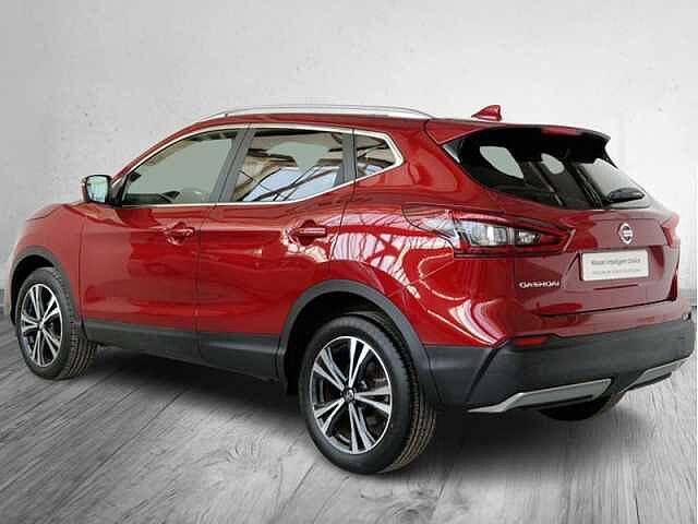 Nissan Qashqai 1.3 DIG-T N-CONNECTA 103KW 140 5P