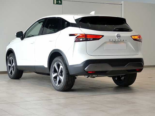 Nissan Qashqai Nuevo Qashqai 5p DIG-T E6D 103 KW (140 CV) mHEV 12V 6M/T 4x2 N-Connecta